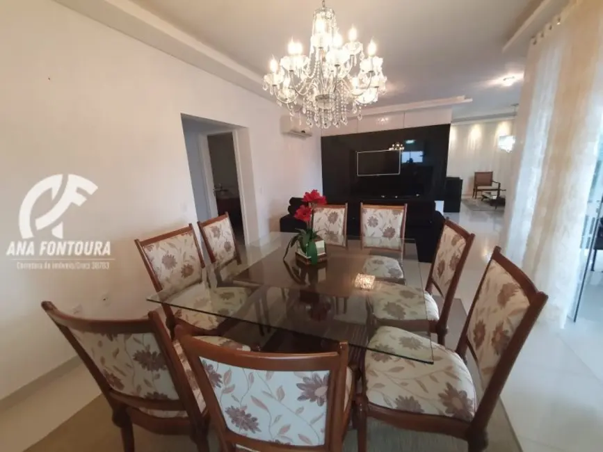 Foto 3 de Apartamento com 4 quartos à venda, 193m2 em Meia Praia, Itapema - SC