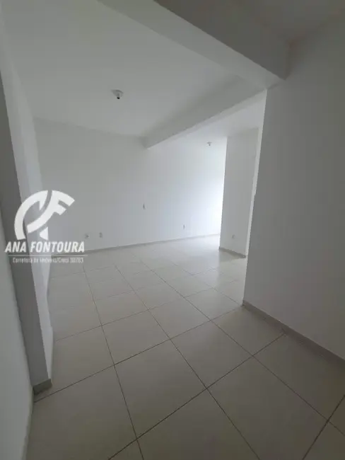 Foto 3 de Apartamento com 2 quartos à venda, 43m2 em Cedro, Camboriu - SC