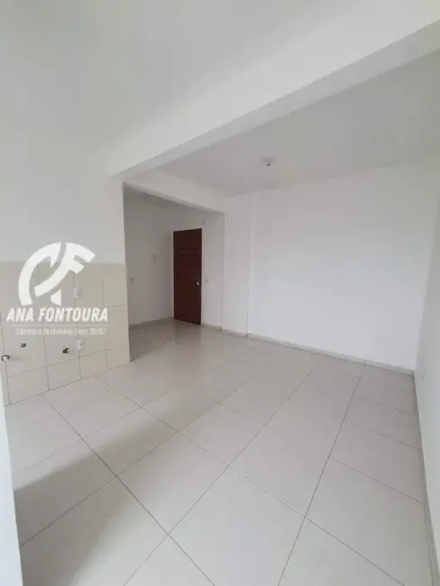 Foto 2 de Apartamento com 2 quartos à venda, 43m2 em Cedro, Camboriu - SC