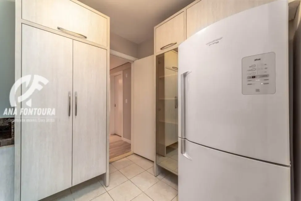 Apartamento com 3 quartos à venda, 120m2 em Centro, Balneario Camboriu - SC - imagem 6 Foto 6 de Apartamento com 3 quartos à venda, 120m2 em Centro, Balneario Camboriu - SC