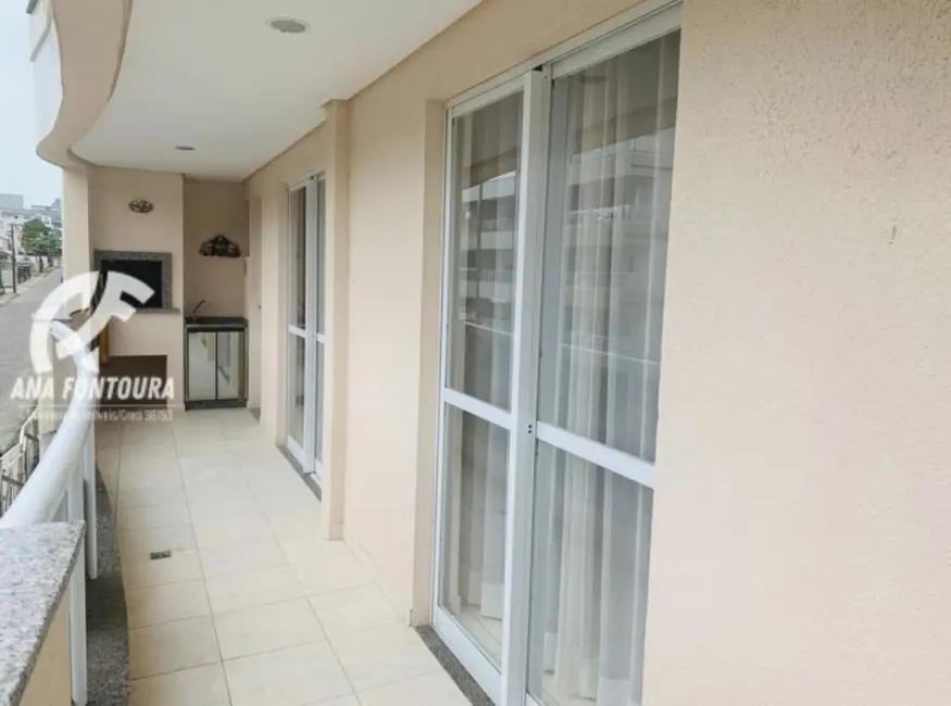 Foto 6 de Apartamento com 2 quartos à venda, 70m2 em Bombinhas - SC