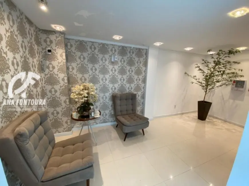 Foto 5 de Apartamento com 3 quartos à venda, 109m2 em Meia Praia, Itapema - SC