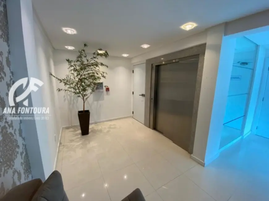 Foto 4 de Apartamento com 3 quartos à venda, 109m2 em Meia Praia, Itapema - SC