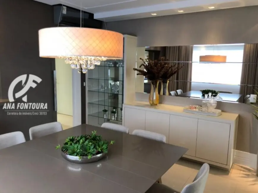 Foto 6 de Apartamento com 4 quartos à venda, 284m2 em Brusque - SC