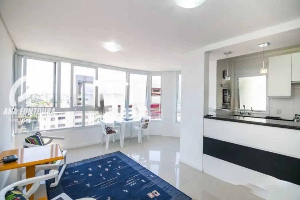 Foto 4 de Apartamento com 2 quartos à venda, 68m2 em Jardim Lindóia, Porto Alegre - RS