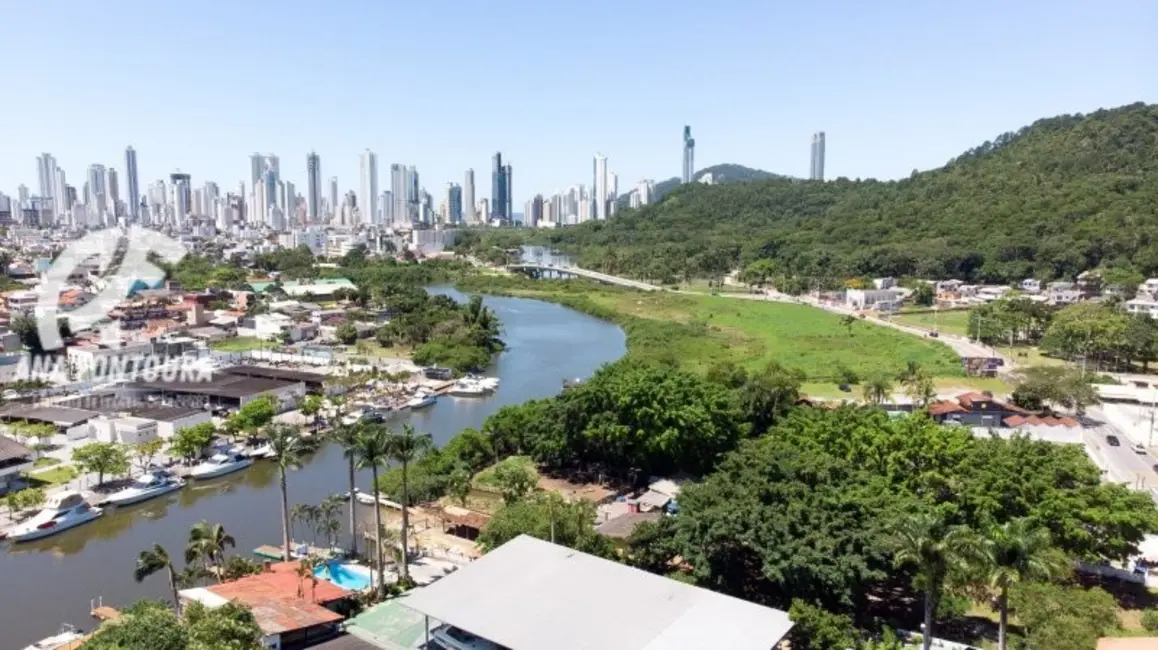 Terreno / Lote à venda, 400m2 em São Francisco de Assis, Camboriu - SC - imagem 6 Foto 6 de Terreno / Lote à venda, 400m2 em São Francisco de Assis, Camboriu - SC