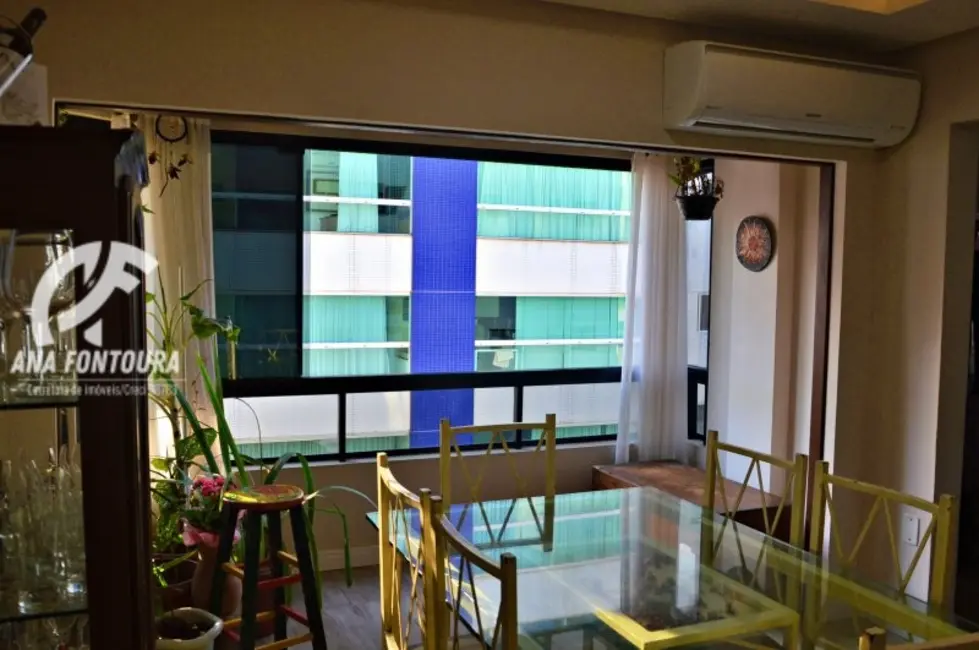 Apartamento com 3 quartos à venda, 100m2 em Centro, Balneario Camboriu - SC - imagem 5 Foto 5 de Apartamento com 3 quartos à venda, 100m2 em Centro, Balneario Camboriu - SC