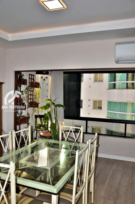 Foto 2 de Apartamento com 3 quartos à venda, 100m2 em Centro, Balneario Camboriu - SC