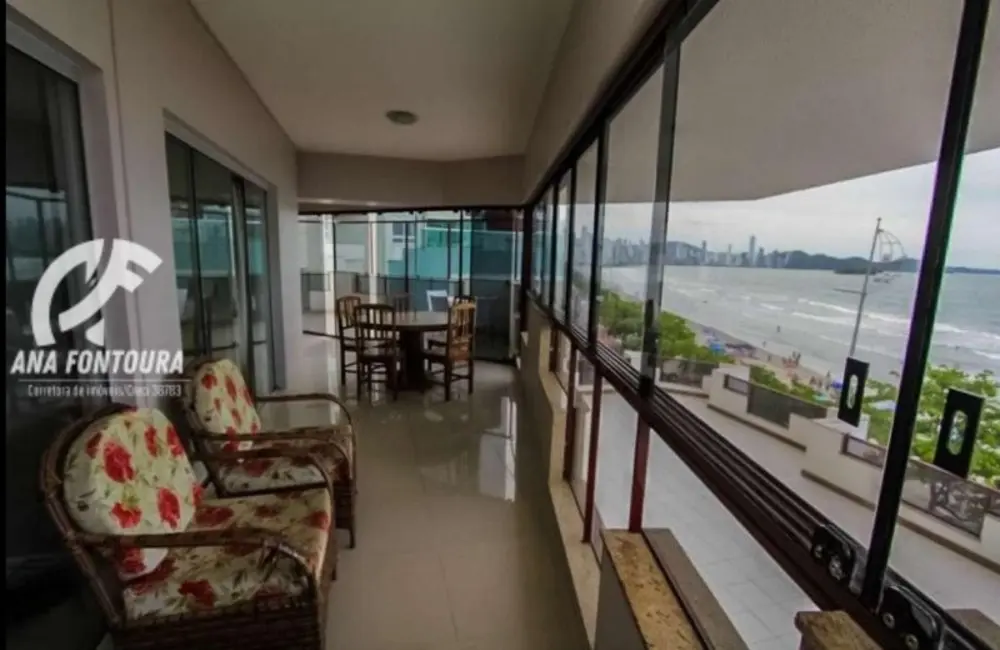Apartamento com 4 quartos à venda, 220m2 em Centro, Balneario Camboriu - SC - imagem 7 Foto 7 de Apartamento com 4 quartos à venda, 220m2 em Centro, Balneario Camboriu - SC