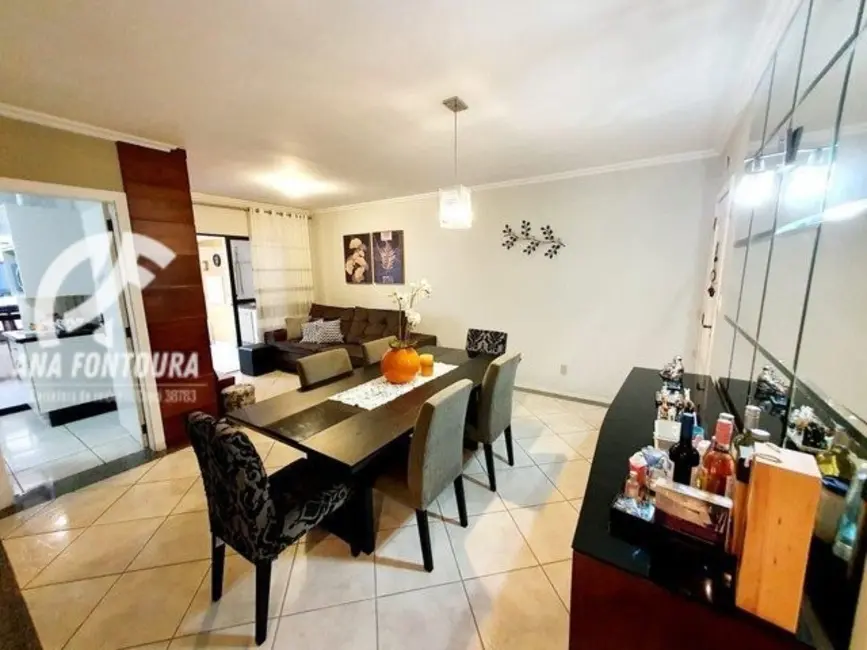 Foto 2 de Apartamento com 2 quartos à venda, 85m2 em Centro, Balneario Camboriu - SC