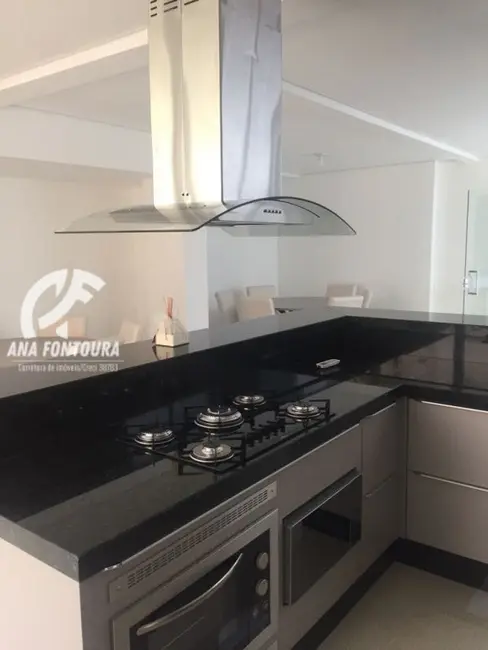 Apartamento com 3 quartos à venda, 115m2 em Centro, Balneario Camboriu - SC - imagem 9 Foto 9 de Apartamento com 3 quartos à venda, 115m2 em Centro, Balneario Camboriu - SC