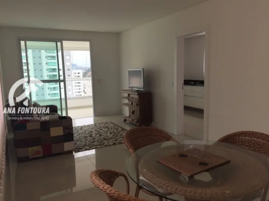 Apartamento com 3 quartos à venda, 115m2 em Centro, Balneario Camboriu - SC - imagem 5 Foto 5 de Apartamento com 3 quartos à venda, 115m2 em Centro, Balneario Camboriu - SC