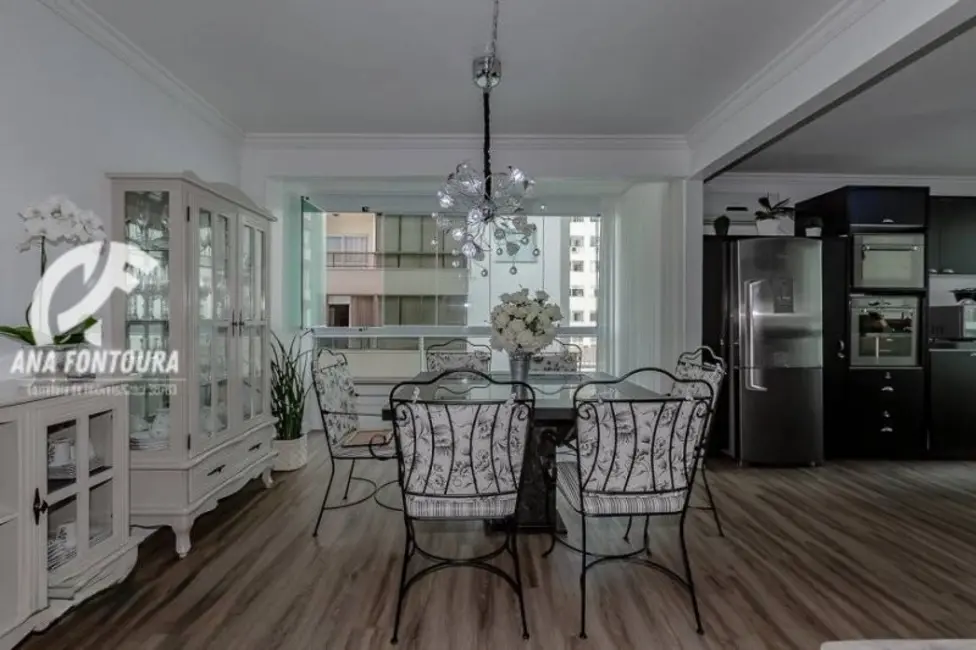 Apartamento com 3 quartos à venda, 95m2 em Centro, Balneario Camboriu - SC - imagem 9 Foto 9 de Apartamento com 3 quartos à venda, 95m2 em Centro, Balneario Camboriu - SC