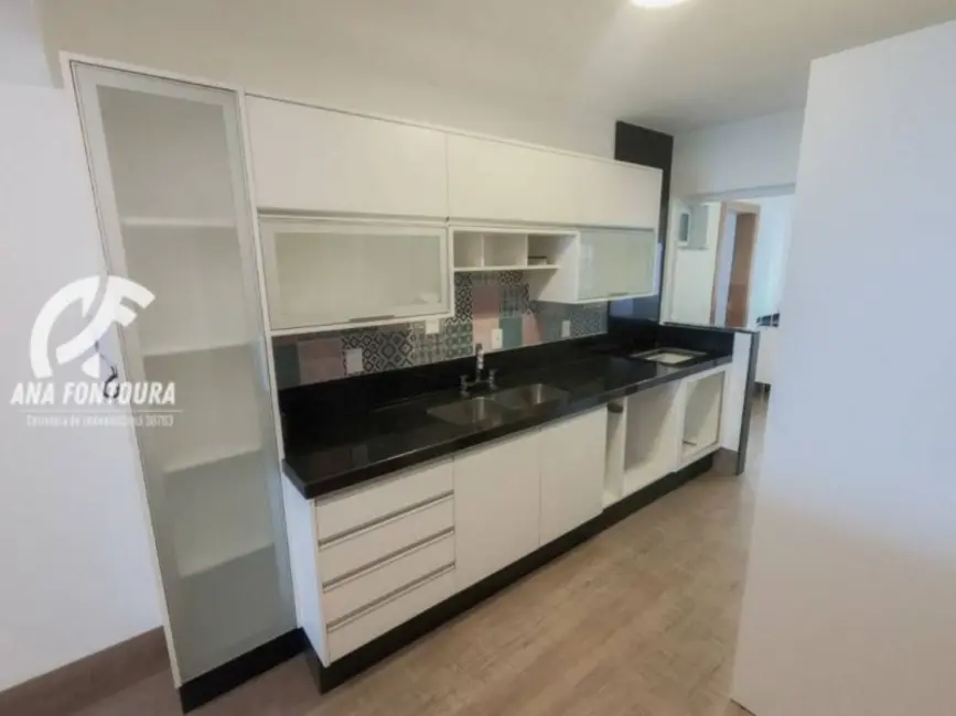 Apartamento com 3 quartos à venda, 159m2 em Centro, Balneario Camboriu - SC - imagem 8 Foto 8 de Apartamento com 3 quartos à venda, 159m2 em Centro, Balneario Camboriu - SC