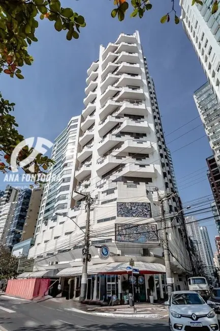 Foto 2 de Apartamento com 3 quartos à venda, 238m2 em Centro, Balneario Camboriu - SC