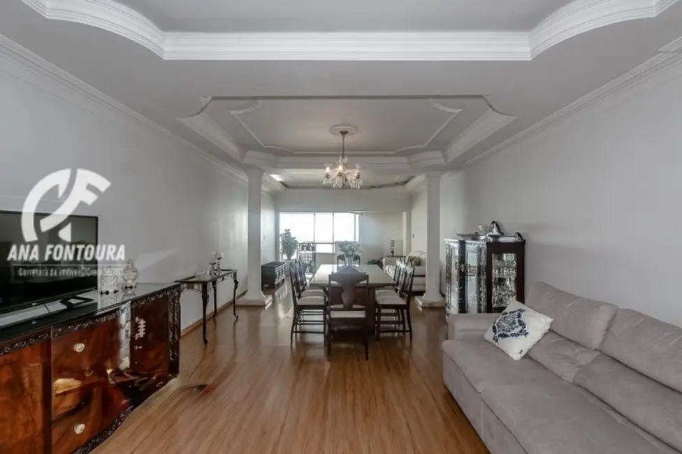 Apartamento com 3 quartos à venda, 238m2 em Centro, Balneario Camboriu - SC - imagem 8 Foto 8 de Apartamento com 3 quartos à venda, 238m2 em Centro, Balneario Camboriu - SC