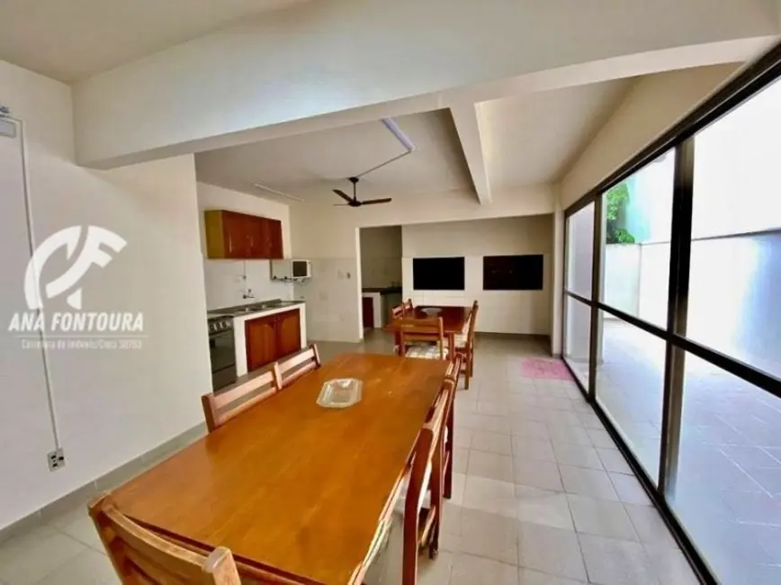 Apartamento com 4 quartos à venda, 220m2 em Centro, Balneario Camboriu - SC - imagem 9 Foto 9 de Apartamento com 4 quartos à venda, 220m2 em Centro, Balneario Camboriu - SC