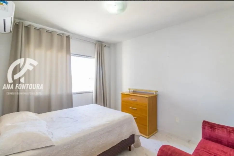 Apartamento com 3 quartos à venda, 130m2 em Centro, Balneario Camboriu - SC - imagem 8 Foto 8 de Apartamento com 3 quartos à venda, 130m2 em Centro, Balneario Camboriu - SC