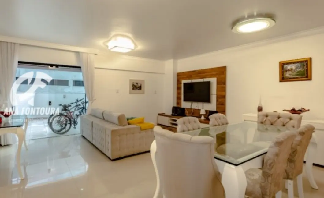 Foto 1 de Apartamento com 3 quartos à venda, 230m2 em Centro, Balneario Camboriu - SC