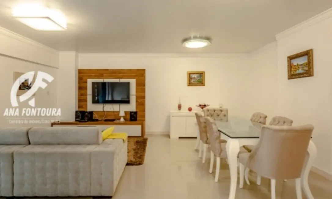 Foto 2 de Apartamento com 3 quartos à venda, 230m2 em Centro, Balneario Camboriu - SC