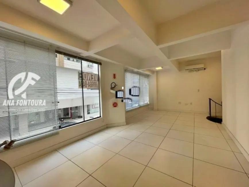 Foto 6 de Sala Comercial à venda, 92m2 em Centro, Balneario Camboriu - SC