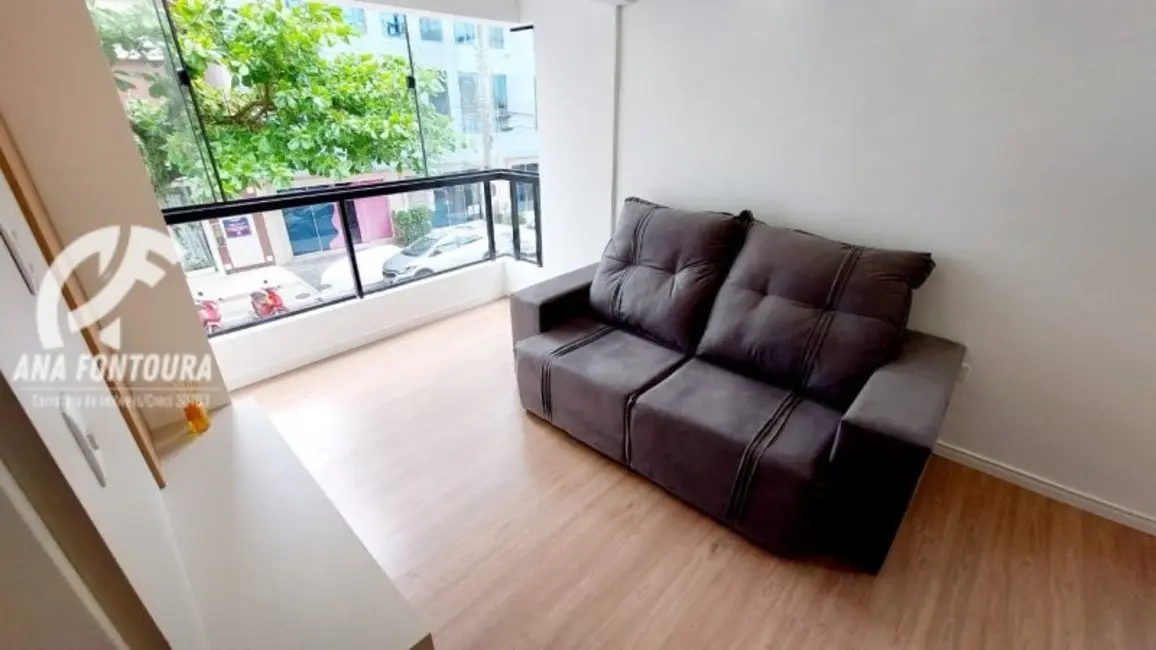 Apartamento com 2 quartos à venda, 74m2 em Centro, Balneario Camboriu - SC - imagem 4 Foto 4 de Apartamento com 2 quartos à venda, 74m2 em Centro, Balneario Camboriu - SC