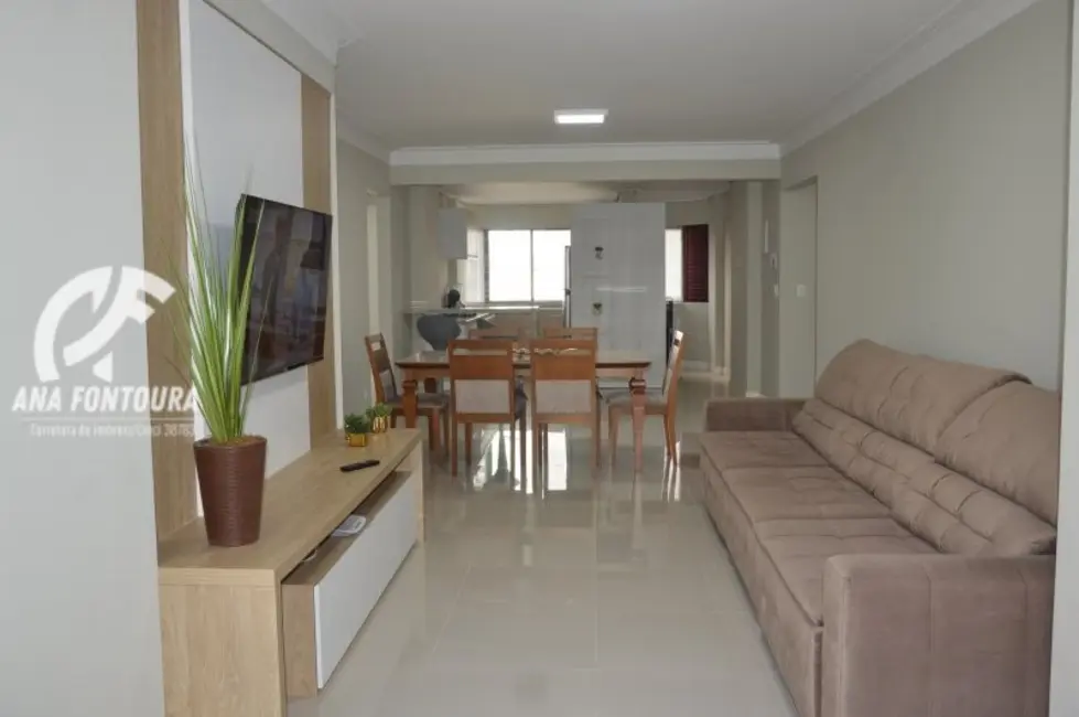 Foto 2 de Apartamento com 4 quartos para alugar, 200m2 em Centro, Balneario Camboriu - SC