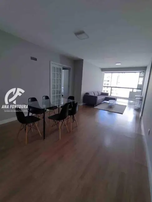 Apartamento com 3 quartos para alugar, 200m2 em Centro, Balneario Camboriu - SC - imagem 4 Foto 4 de Apartamento com 3 quartos para alugar, 200m2 em Centro, Balneario Camboriu - SC