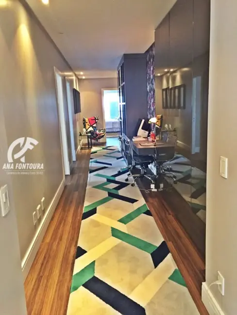 Apartamento com 3 quartos à venda, 444m2 em Centro, Balneario Camboriu - SC - imagem 9 Foto 9 de Apartamento com 3 quartos à venda, 444m2 em Centro, Balneario Camboriu - SC