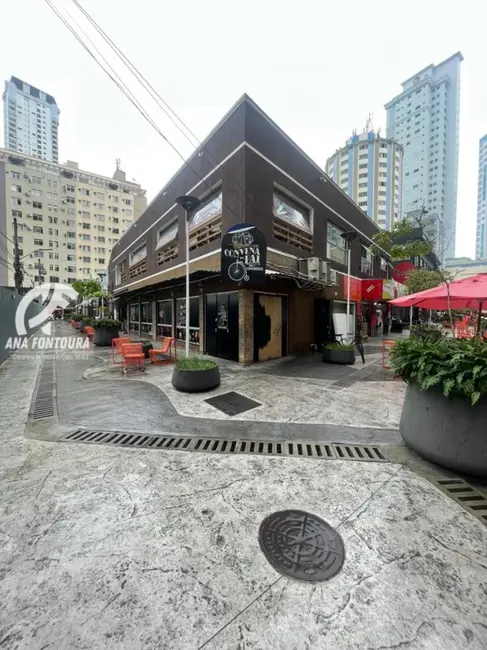 Foto 1 de Sala Comercial à venda, 860m2 em Centro, Balneario Camboriu - SC