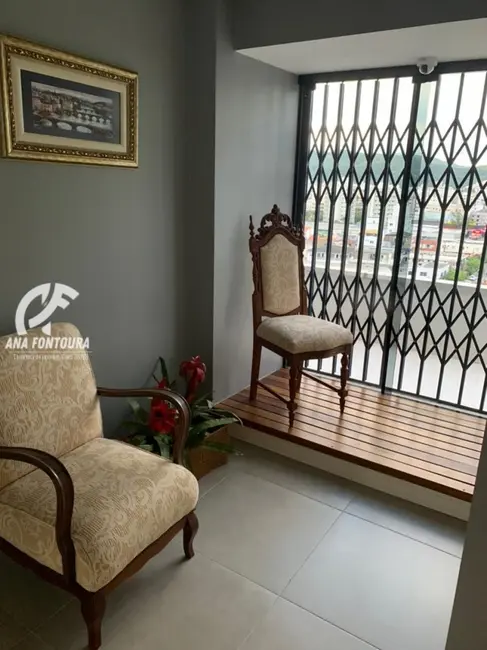 Sala Comercial à venda, 126m2 em Centro, Balneario Camboriu - SC - imagem 5 Foto 5 de Sala Comercial à venda, 126m2 em Centro, Balneario Camboriu - SC