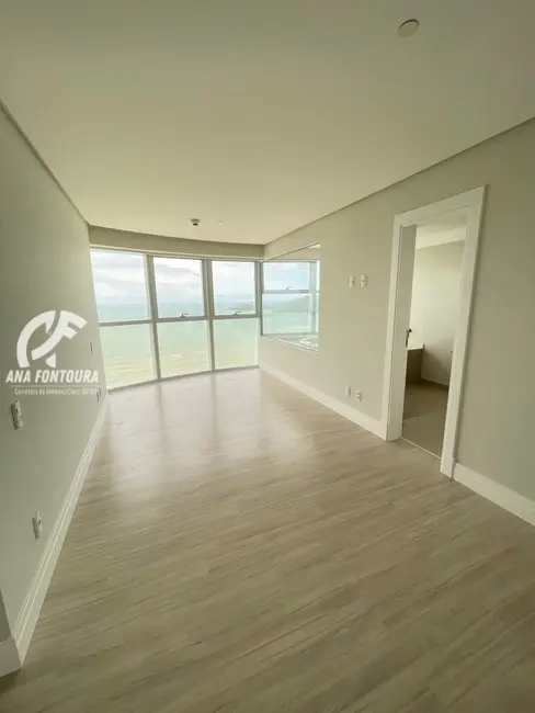 Apartamento com 3 quartos à venda, 165m2 em Pioneiros, Balneario Camboriu - SC - imagem 4 Foto 4 de Apartamento com 3 quartos à venda, 165m2 em Pioneiros, Balneario Camboriu - SC