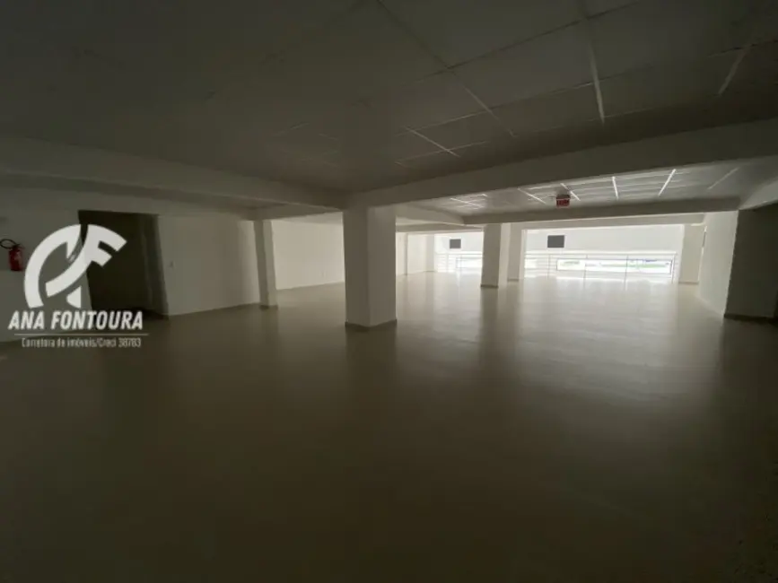 Foto 13 de Sala Comercial para alugar, 783m2 em Centro, Balneario Camboriu - SC