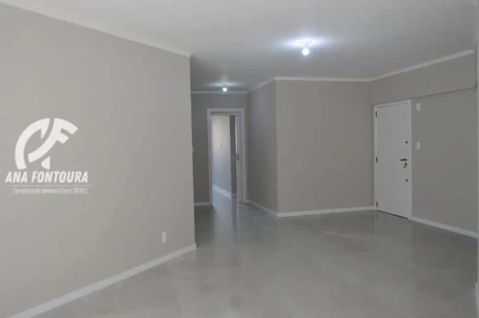 Apartamento com 3 quartos à venda, 189m2 em Centro, Balneario Camboriu - SC - imagem 9 Foto 9 de Apartamento com 3 quartos à venda, 189m2 em Centro, Balneario Camboriu - SC