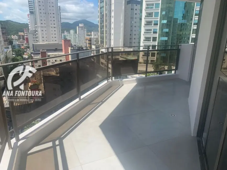 Apartamento com 3 quartos à venda, 189m2 em Centro, Balneario Camboriu - SC - imagem 3 Foto 3 de Apartamento com 3 quartos à venda, 189m2 em Centro, Balneario Camboriu - SC