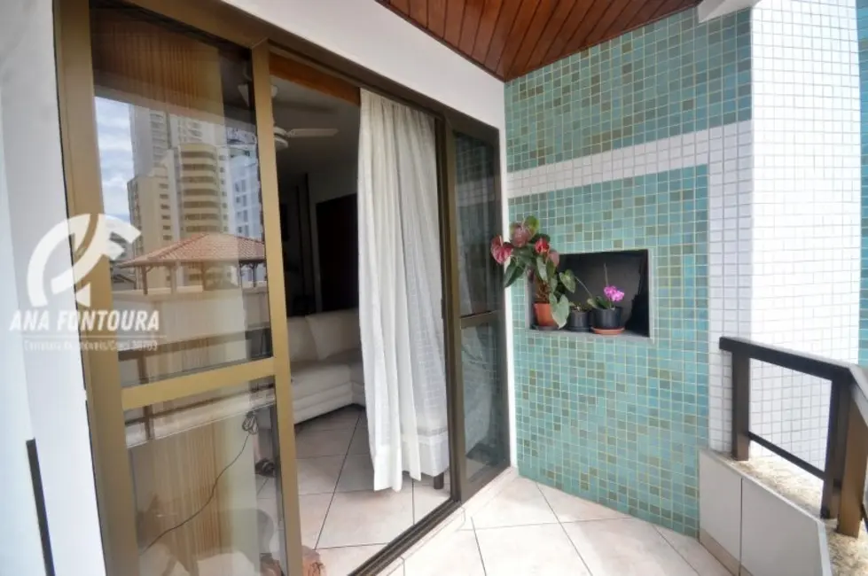 Foto 4 de Apartamento com 3 quartos à venda, 115m2 em Centro, Balneario Camboriu - SC