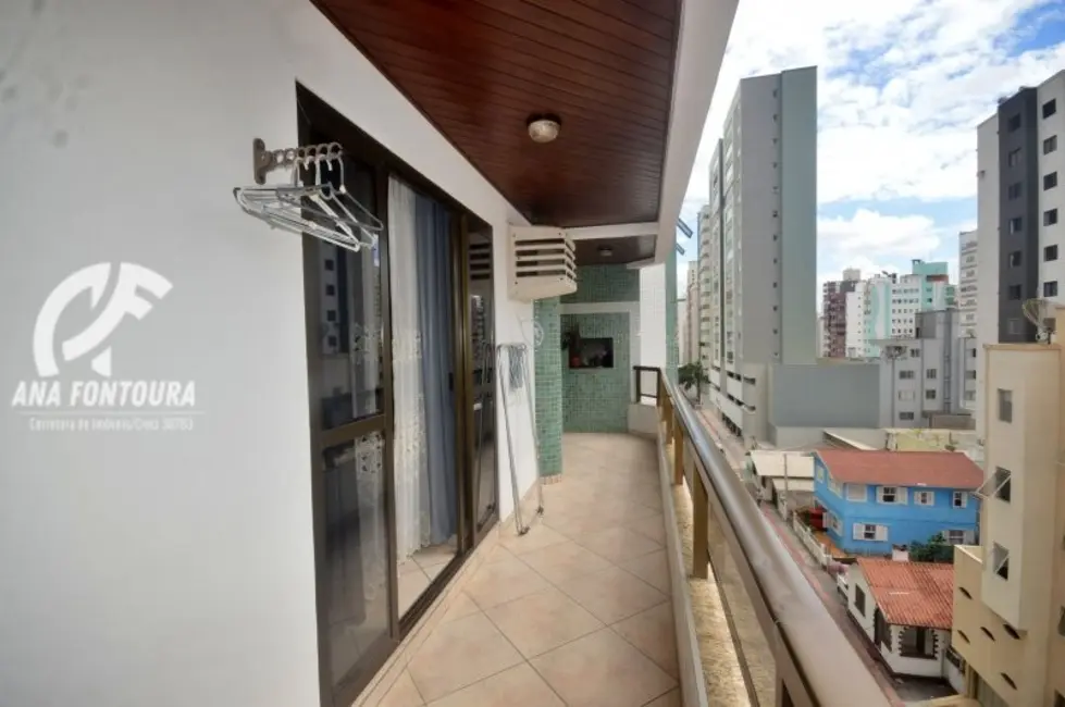 Foto 3 de Apartamento com 3 quartos à venda, 115m2 em Centro, Balneario Camboriu - SC