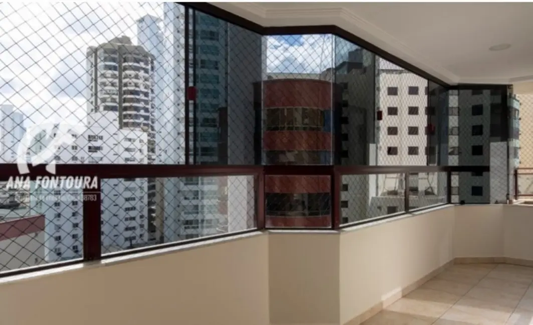 Apartamento com 5 quartos à venda, 340m2 em Centro, Balneario Camboriu - SC - imagem 7 Foto 7 de Apartamento com 5 quartos à venda, 340m2 em Centro, Balneario Camboriu - SC