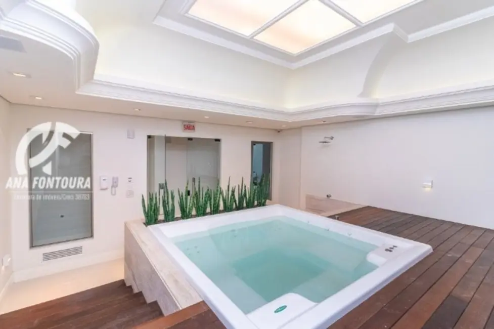 Foto 4 de Apartamento com 4 quartos à venda, 240m2 em Centro, Balneario Camboriu - SC