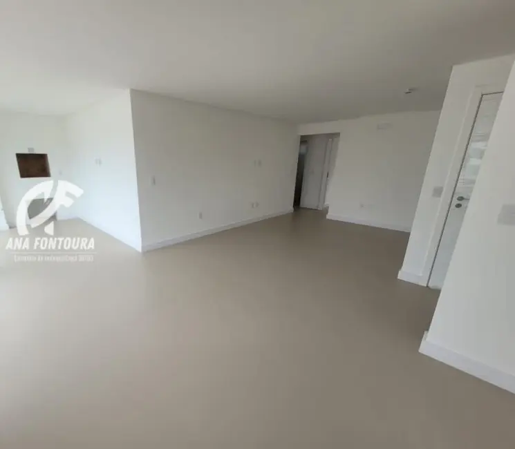 Foto 2 de Apartamento com 3 quartos à venda, 98m2 em Centro, Balneario Camboriu - SC