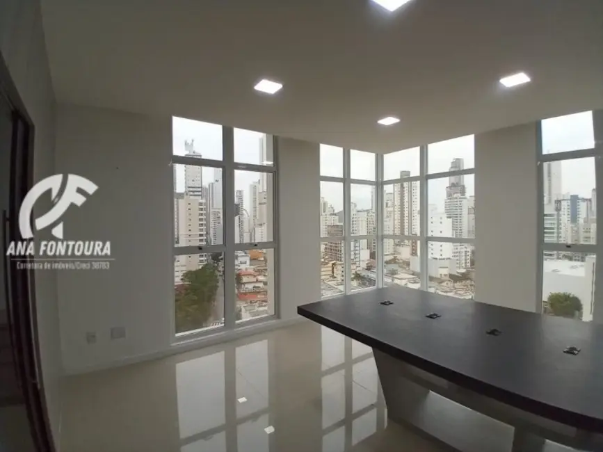 Foto 1 de Sala Comercial para alugar, 50m2 em Pioneiros, Balneario Camboriu - SC