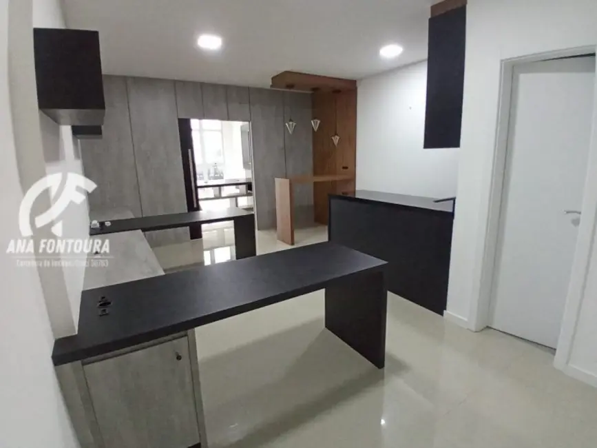 Sala Comercial para alugar, 50m2 em Pioneiros, Balneario Camboriu - SC - imagem 6 Foto 6 de Sala Comercial para alugar, 50m2 em Pioneiros, Balneario Camboriu - SC