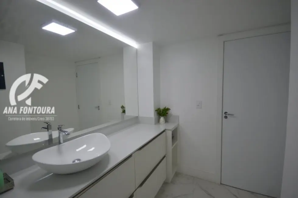 Foto 5 de Apartamento com 3 quartos à venda, 98m2 em Centro, Balneario Camboriu - SC