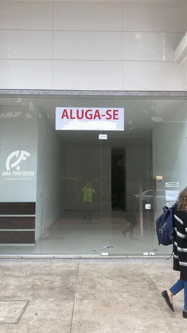 Sala Comercial para alugar, 68m2 em Centro, Balneario Camboriu - SC - imagem 5 Foto 5 de Sala Comercial para alugar, 68m2 em Centro, Balneario Camboriu - SC
