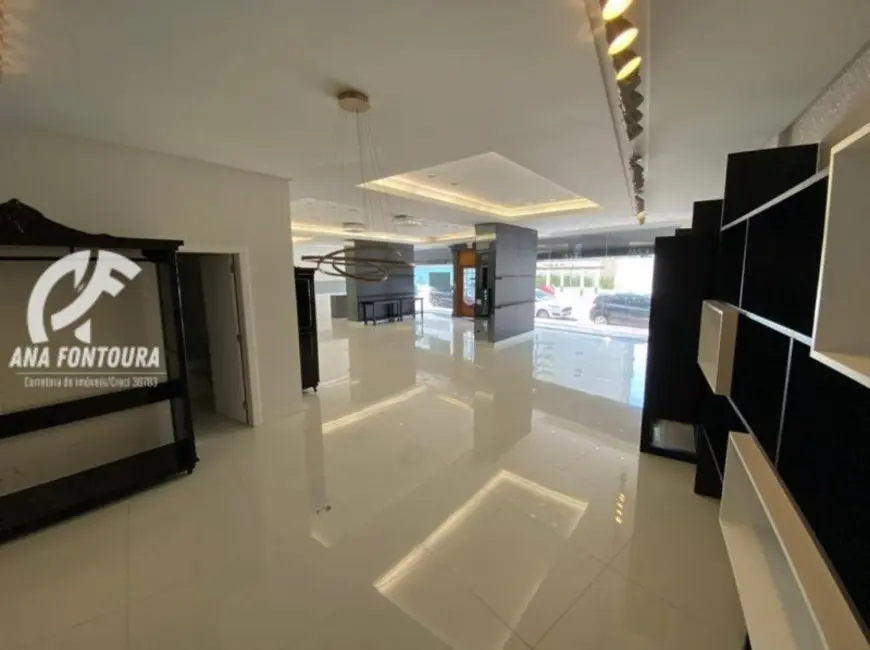 Foto 2 de Sala Comercial para alugar, 280m2 em Centro, Balneario Camboriu - SC