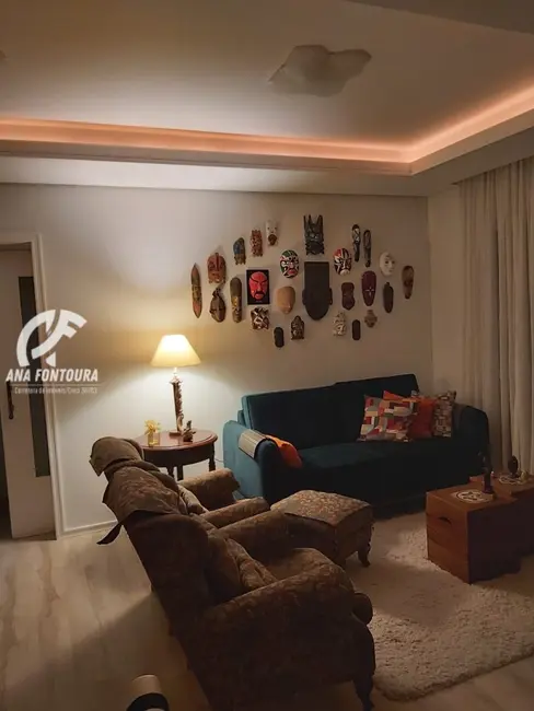 Apartamento com 3 quartos à venda, 140m2 em Centro, Balneario Camboriu - SC - imagem 2 Foto 2 de Apartamento com 3 quartos à venda, 140m2 em Centro, Balneario Camboriu - SC