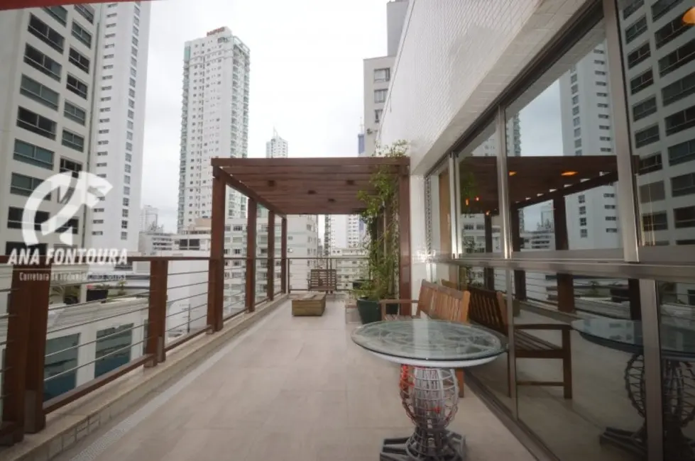 Apartamento com 4 quartos à venda, 367m2 em Centro, Balneario Camboriu - SC - imagem 8 Foto 8 de Apartamento com 4 quartos à venda, 367m2 em Centro, Balneario Camboriu - SC