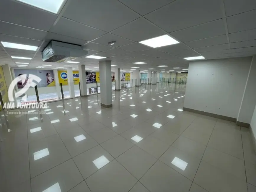 Sala Comercial para alugar, 798m2 em Centro, Balneario Camboriu - SC - imagem 5 Foto 5 de Sala Comercial para alugar, 798m2 em Centro, Balneario Camboriu - SC