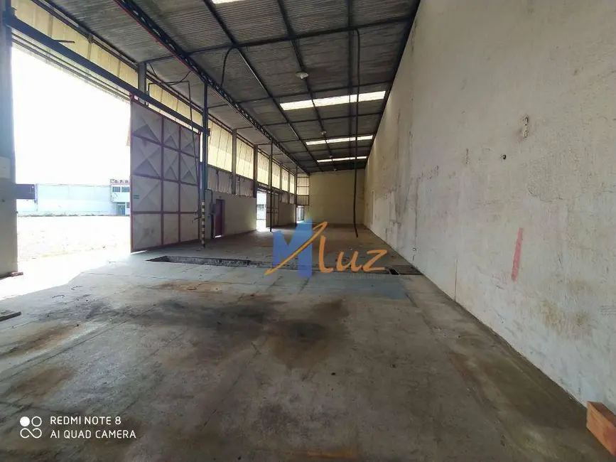 Armazém / Galpão à venda e para alugar, 4000m2 em Novo Cavaleiro, Macae - RJ - imagem 4 Foto 4 de Armazém / Galpão à venda e para alugar, 4000m2 em Novo Cavaleiro, Macae - RJ