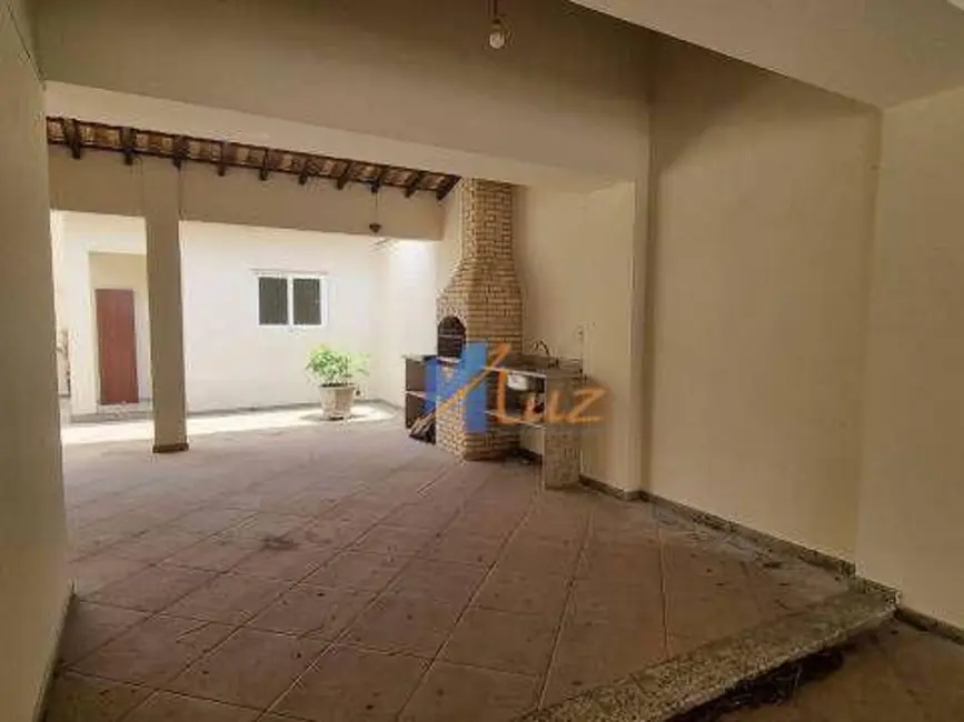 Casa de Condomínio com 5 quartos à venda, 445m2 em Riviera Fluminense, Macae - RJ - imagem 6 Foto 6 de Casa de Condomínio com 5 quartos à venda, 445m2 em Riviera Fluminense, Macae - RJ